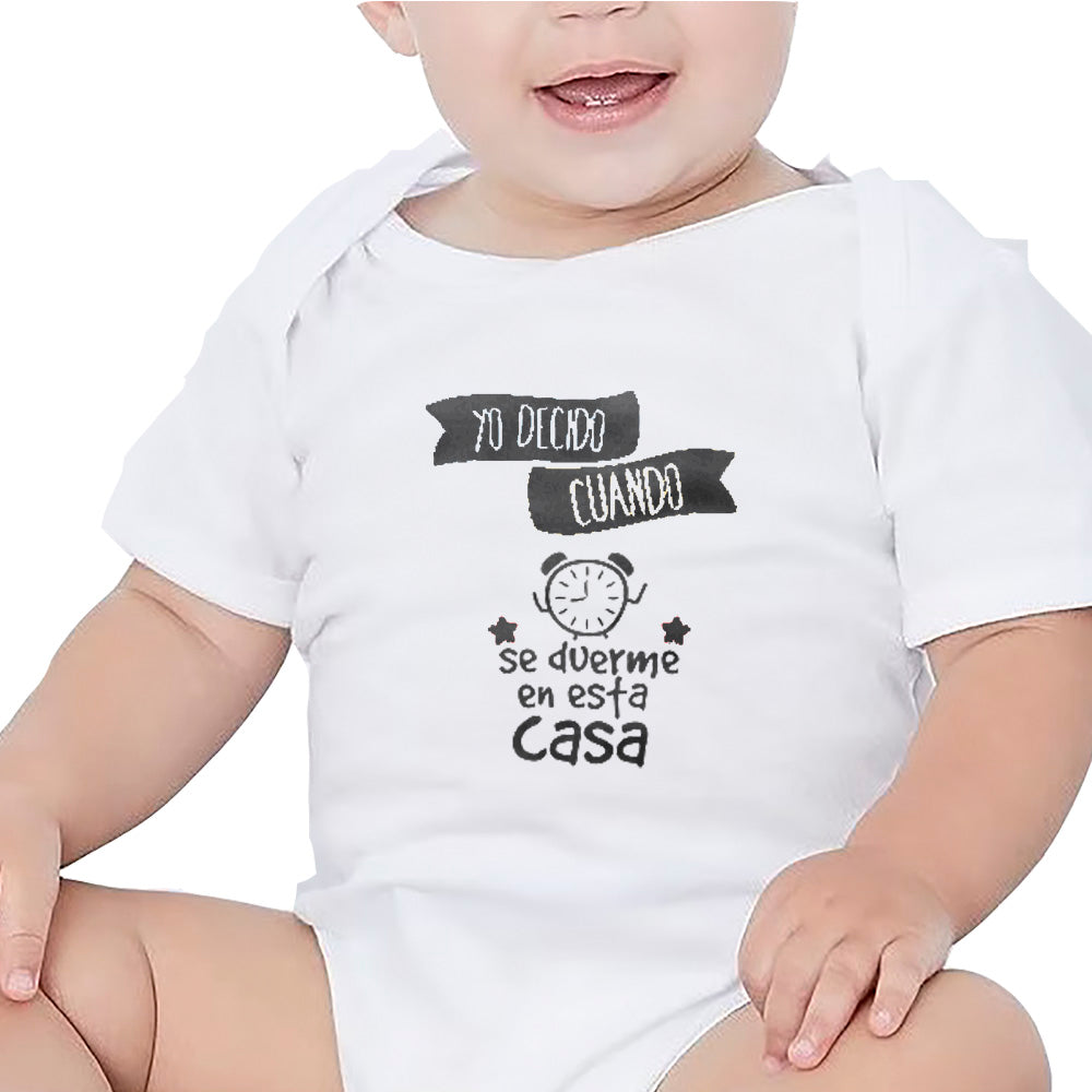 white baby bodysuits with cute and funny text in spanish